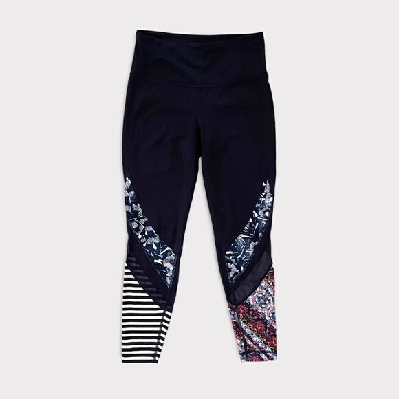 Athleta | EUC MIXED PRINT NAVY MESH SALUTATION
7/8 TIGHT SIZE XS - Picture 1 of 4